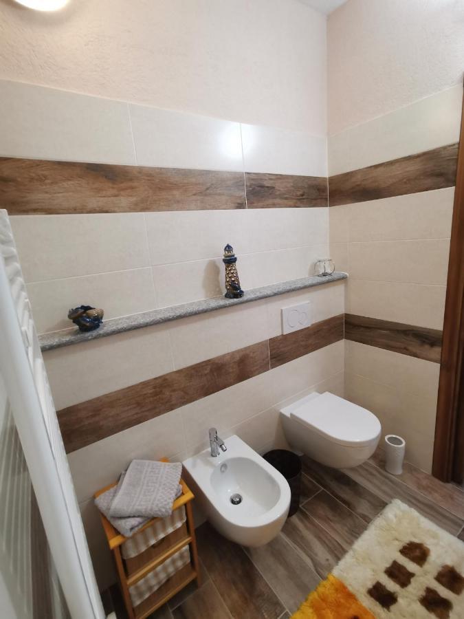 דירות Villar San Costanzo Casa Bella Vista מראה חיצוני תמונה